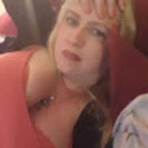 Meet your Posher, Laureen